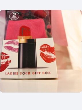 Ladies Sock Gift Box - Pink Lipstick Design (2 Pack)